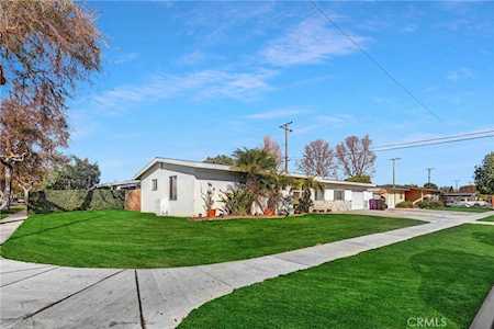 1329 Stevely Ave Long Beach, CA 90815