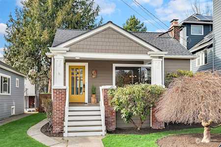 7935 Wallingford Ave N Seattle, WA 98103
