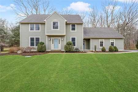 35 Sheep Farm Dr East Greenwich, RI 02818