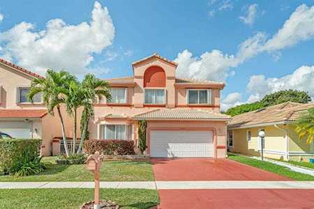 10324 Sunstream Lane Boca Raton, FL 33428