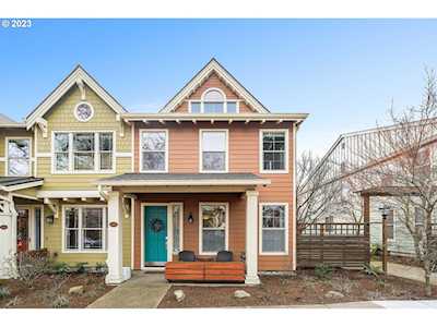 1402 SE Umatilla ST Portland, OR 97202