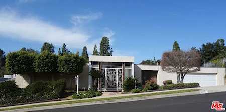 2271 N Hobart Blvd Los Angeles, CA 90027