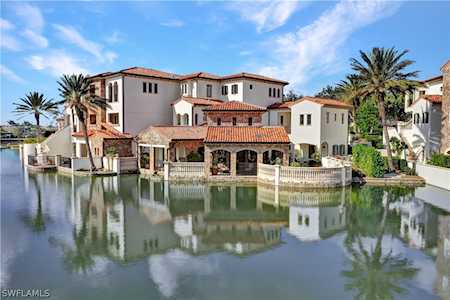 16653 Toscana Cir #701 Naples, FL 34110