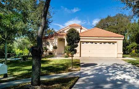 701 Lighthouse Dr Tarpon Springs, FL 34689