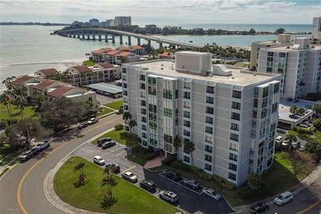 855 Bayway Blvd #101 Clearwater, FL 33767