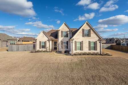 3592 Wellwick Dr Bartlett, TN 38133