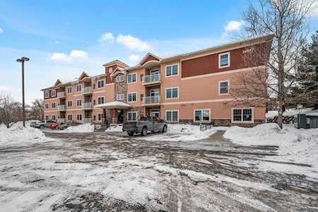 14937 60th Street N #204 Oak Park Heights, MN 55082