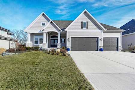 14517 S Parkhill St Olathe, KS 66062