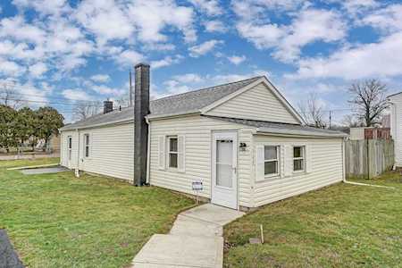 160 Gladys Road Columbus, OH 43228