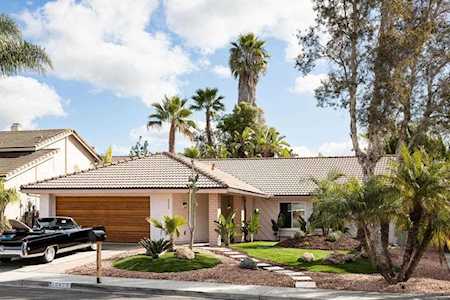 6432 Cayenne Lane Carlsbad, CA 92009