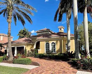 231 SE Bella Strano Port Saint Lucie, FL 34984