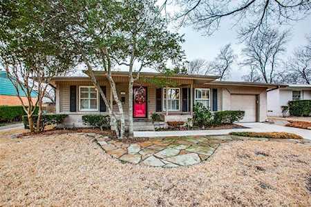 431 Bondstone Drive Dallas, TX 75218