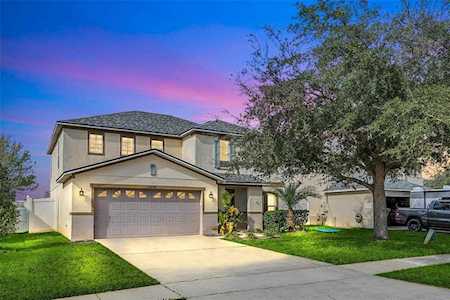 19437 Charrice Ct Orlando, FL 32833