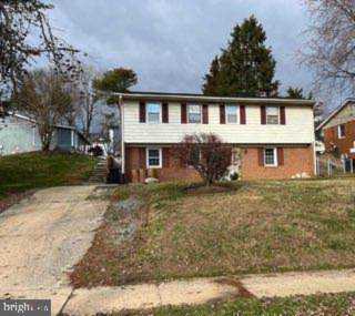 2014 Evansdale Dr Hyattsville, MD 20783