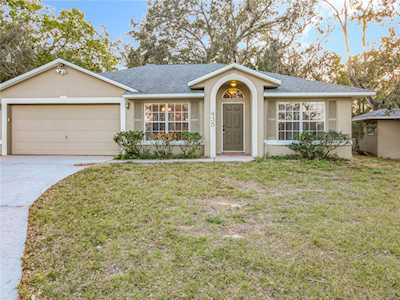 435 Tower View Dr Lake Wales, FL 33853