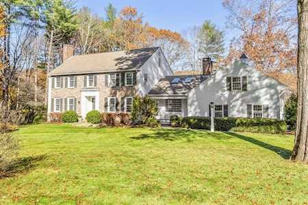 306 Musketaquid Road Concord, MA 01742