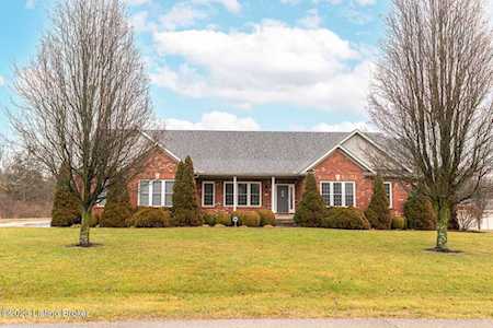 2305 Courtney Dr La Grange, KY 40031