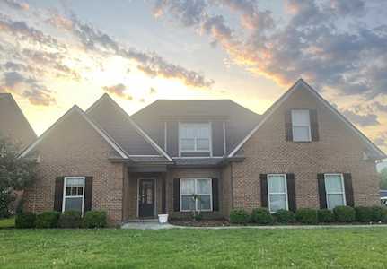 5222 Starnes Dr Murfreesboro, TN 37128