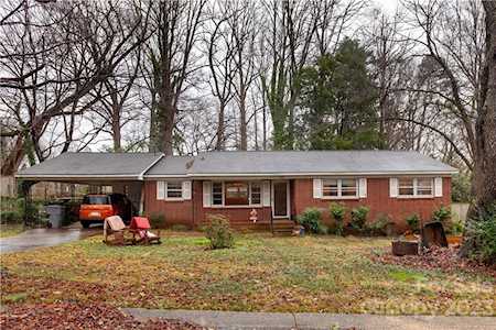 3244 Harrow Place Charlotte, NC 28205