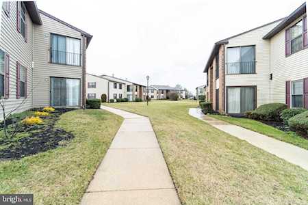 18 Uxbridge Place Sewell, NJ 08080