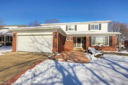 45476 Holmes Dr Canton Twp, MI 48187