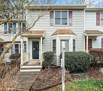 6507 Thetford Court Raleigh, NC 27615