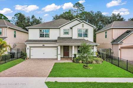 5593 Reagan Avenue Titusville, FL 32780