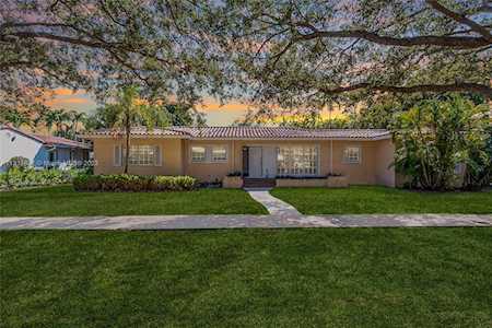 724 Sistina Ave Coral Gables, FL 33146