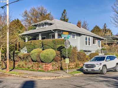 2342 SE 34th AVE Portland, OR 97214