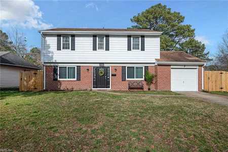 6304 Auburn Dr Virginia Beach, VA 23464