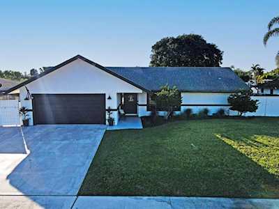 252 Ponce De Leon Street Royal Palm Beach, FL 33411