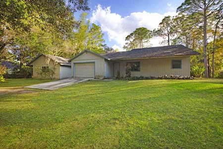 18392 N 42nd Road The Acreage, FL 33470