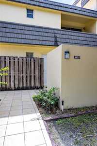 8453 SW 137th Ave #8453 Miami, FL 33183
