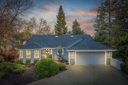 1468 Radcliffe Way Auburn, CA 95603