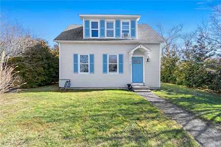 836 Point Judith Rd Narragansett, RI 02882