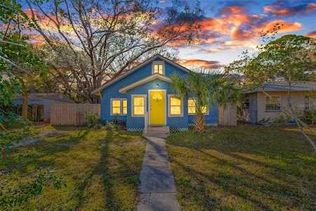 2651 44th St S Gulfport, FL 33711