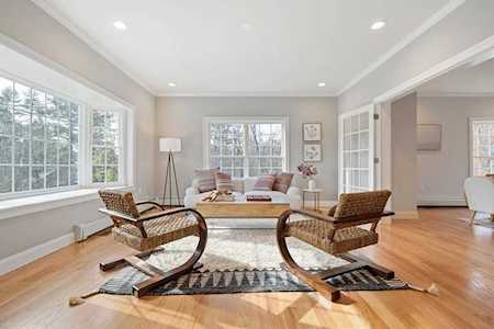 7 Rattlesnake Hill Rd Andover, MA 01810