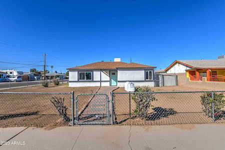6044 S Montezuma Street Phoenix, AZ 85041