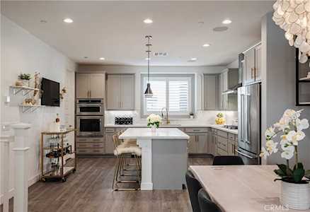 663 Daniel Freeman Circle Inglewood, CA 90301