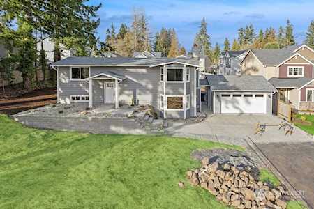 1403 126th St SE Everett, WA 98208