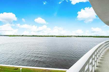 2760 S Ocean Boulevard #407 Palm Beach, FL 33480