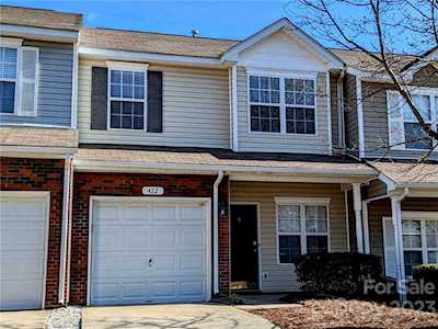 422 Delta Dr Fort Mill, SC 29715