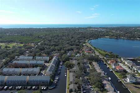 318 Moorings Cove Dr #2C Tarpon Springs, FL 34689