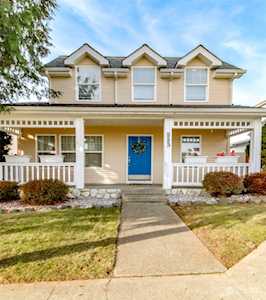 527 Queen Pl. NE Renton, WA 98056