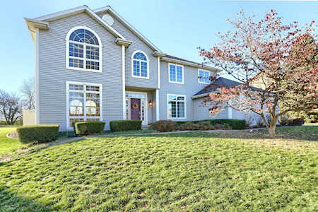 2211 S Paxton Drive Warsaw, IN 46580