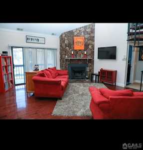 1012 Harbour Club Drive Sayreville, NJ 08859