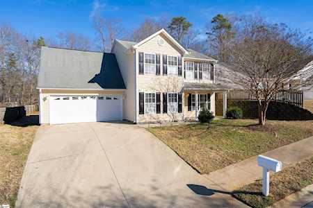 9 Red Shirt Ct Greer, SC 29651