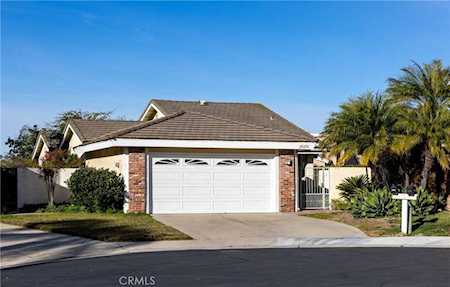 25231 Arion Way Mission Viejo, CA 92691