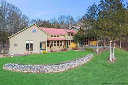 72 Cherry Hill Rd Accord, NY 12404