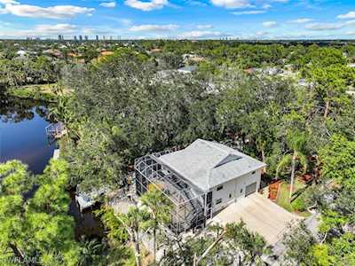 27246 Morgan Rd Bonita Springs, FL 34135